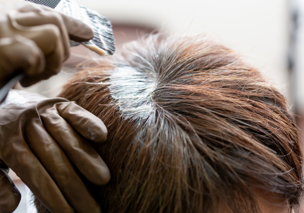 円滑な予約でカラー専門店だからスピーディーに仕上がります。